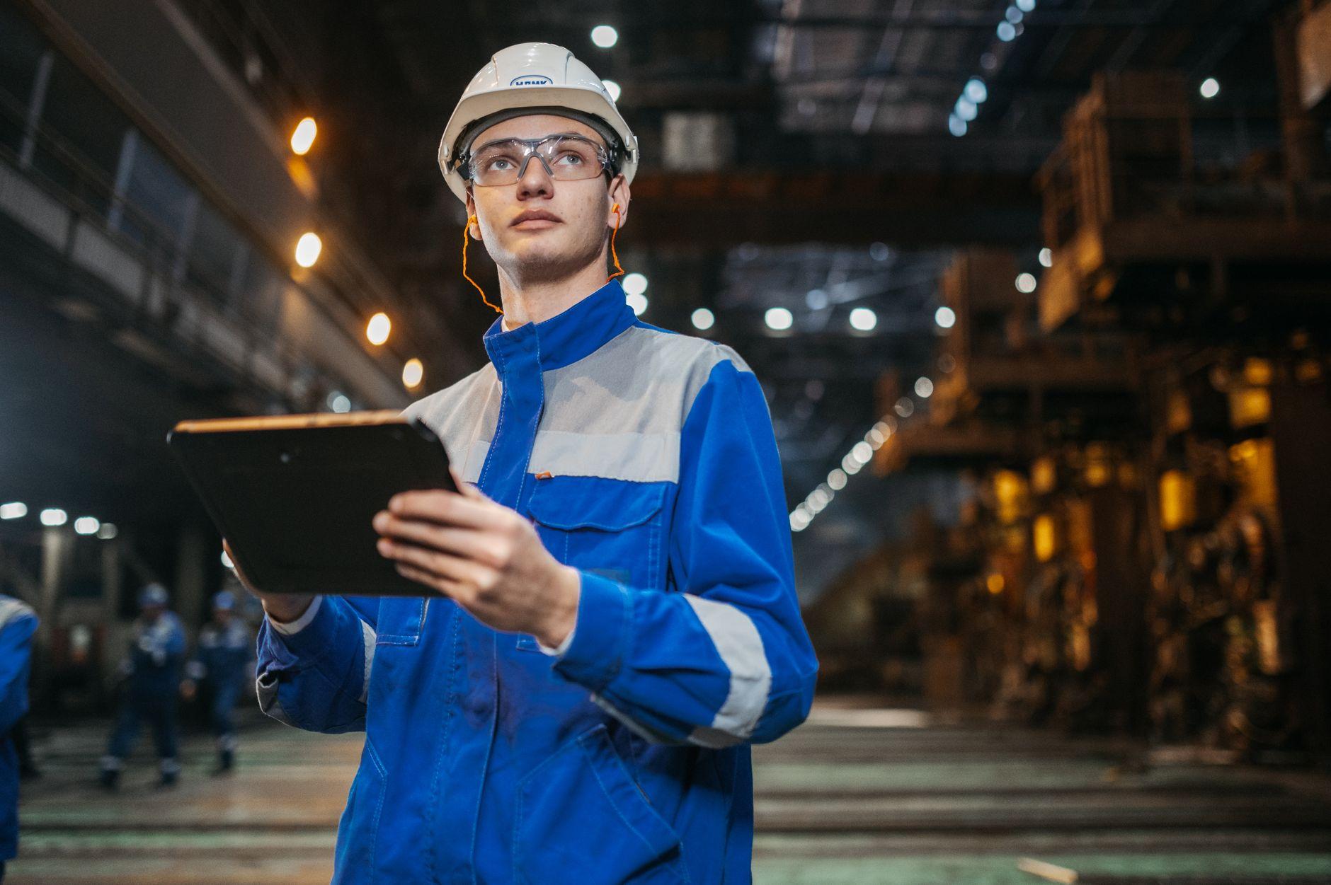 Why You Need a Conflict Lock Calendar for Equipment Rental Operations